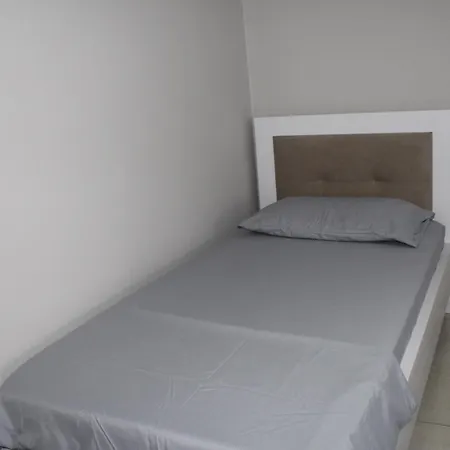 Leon Lungomare Vlorë