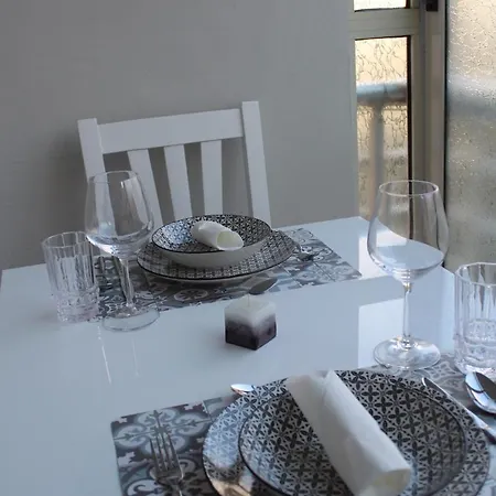 Leon Lungomare Apartment * Vlore
