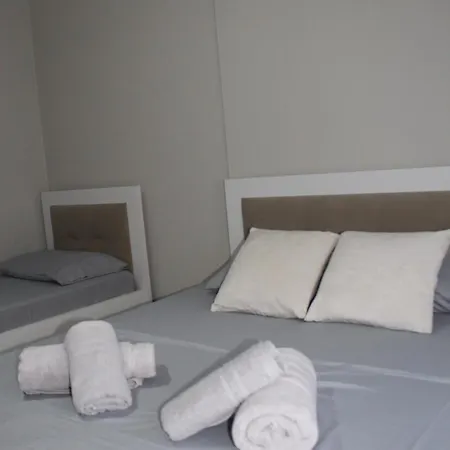 Leon Lungomare Apartamento Vlorë