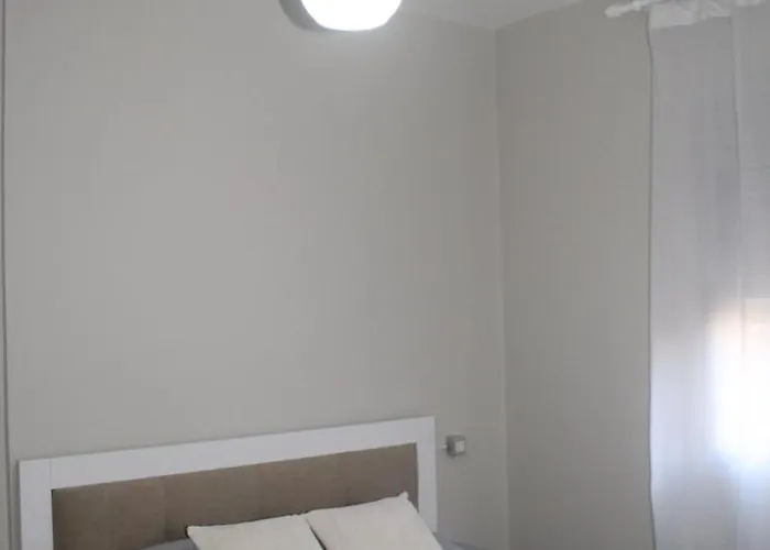 Leon Lungomare Apartment *